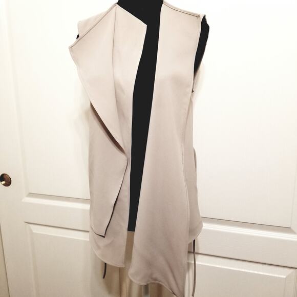 ZARA Vest Woman's Asymmetric Beige Tie Waist Closure Draped Front Layer Size S - Picture 5 of 14